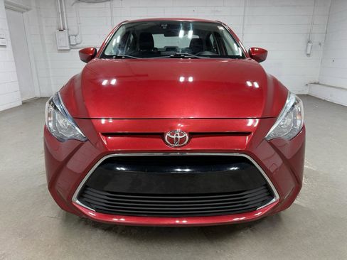 Used 2017 Toyota Yaris iA FWD image 2