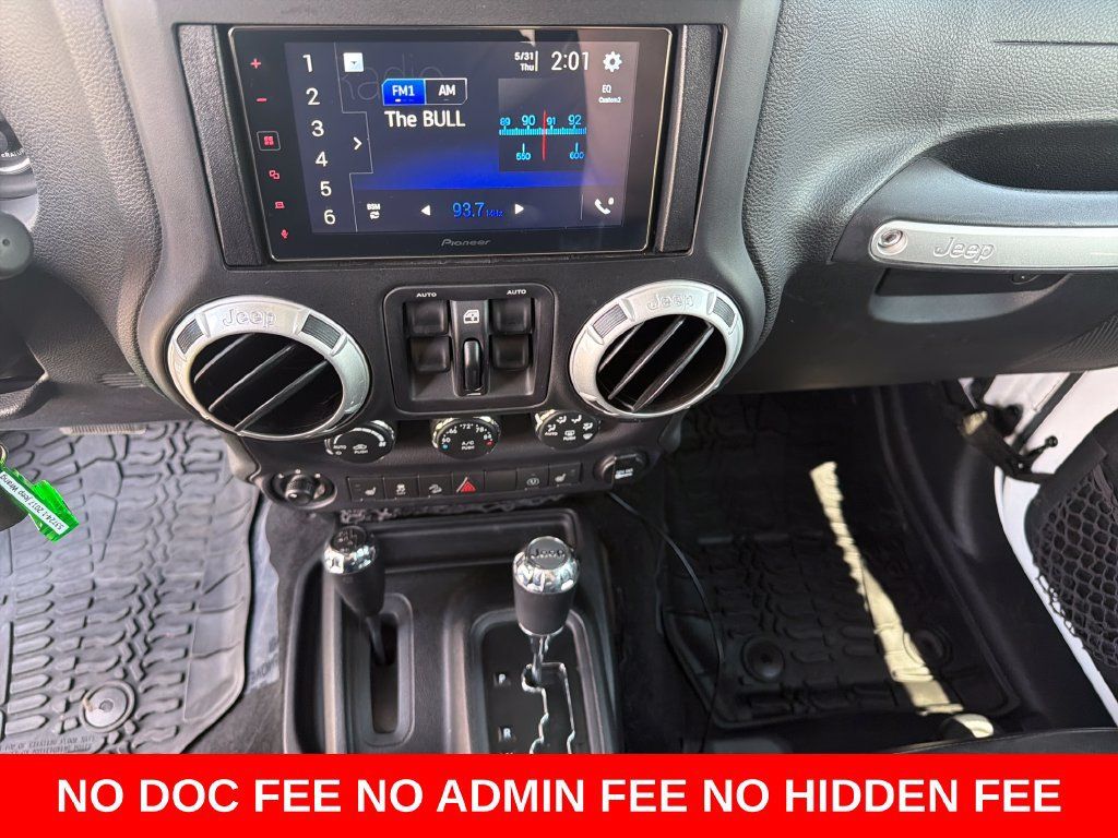 Used 2017 Jeep Wrangler Unlimited Rubicon AWD/4WD image 20