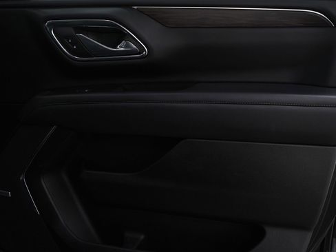 Used 2023 Chevrolet Tahoe LT image 9