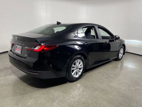 Certified 2025 Toyota Camry LE image 3