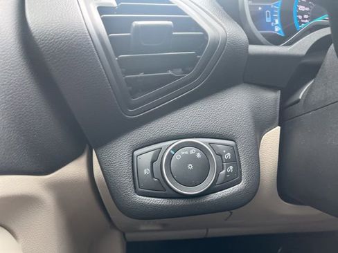 Certified 2018 Ford C-MAX Titanium w/ Equipment Group 301A image 20