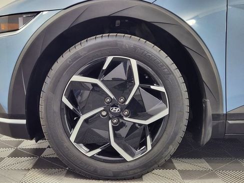 Certified 2024 Hyundai Ioniq 5 SEL image 14
