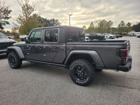 New 2026 Jeep Gladiator Sport image 12