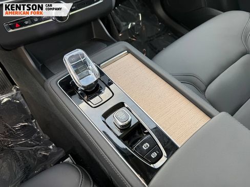 Used 2026 Volvo XC90 B6 Plus AWD/4WD image 21