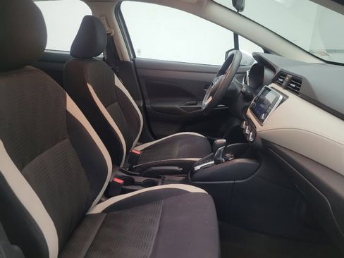 Used 2021 Nissan Versa SV FWD image 21