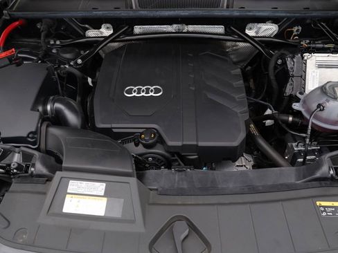 Used 2023 Audi Q5 2.0T Premium Plus w/ Premium Plus Package AWD/4WD image 13