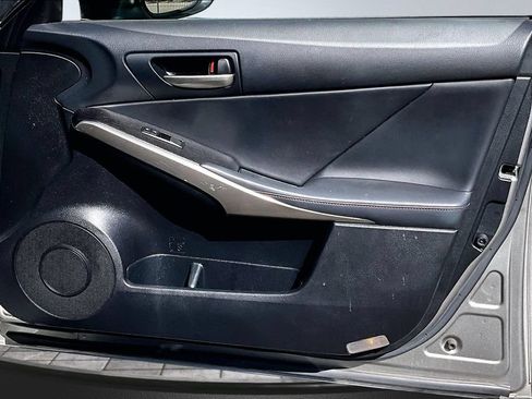 Used 2019 Lexus IS 300 w/ Navigation Package RWD image 13