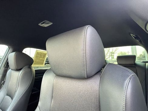 Used 2022 Honda Accord Sport image 11