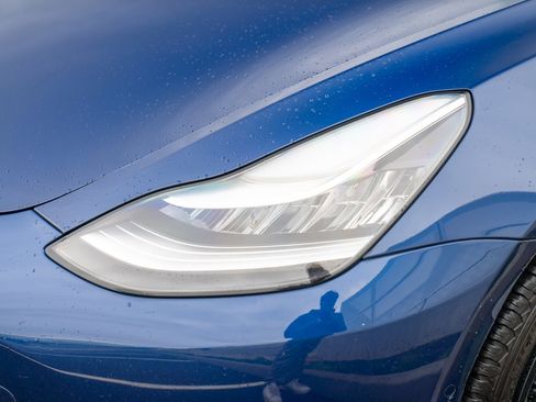 Used 2019 Tesla Model 3 Long Range image 29