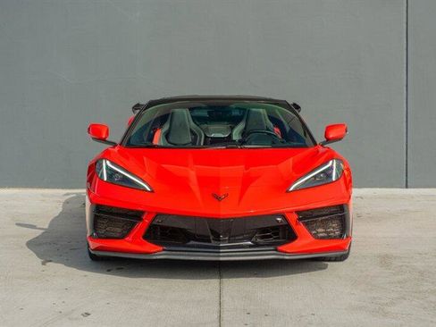 Used 2020 Chevrolet Corvette w/ 2LT Preferred Equipment Group image 3