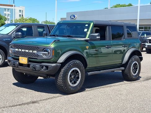 Certified 2023 Ford Bronco Badlands w/ Sasquatch Package AWD/4WD image 5