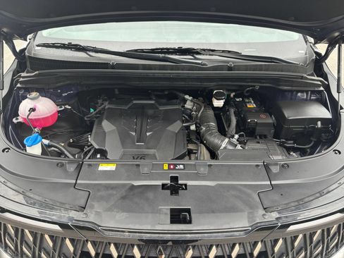 Used 2026 Kia Carnival FWD image 34