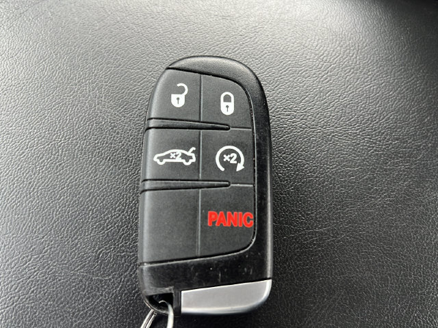 Used 2020 Dodge Challenger R/T RWD image 21