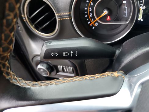 Certified 2022 Jeep Gladiator Overland image 25