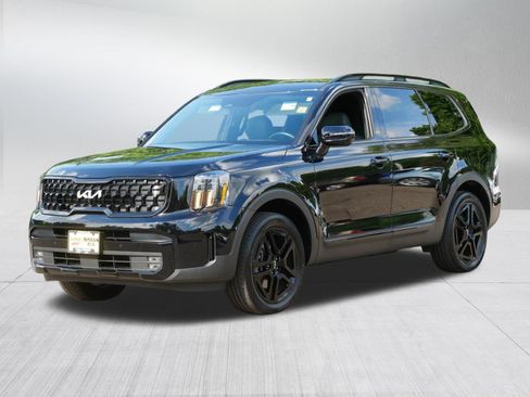 Certified 2024 Kia Telluride SX Prestige X-Line AWD/4WD image 3