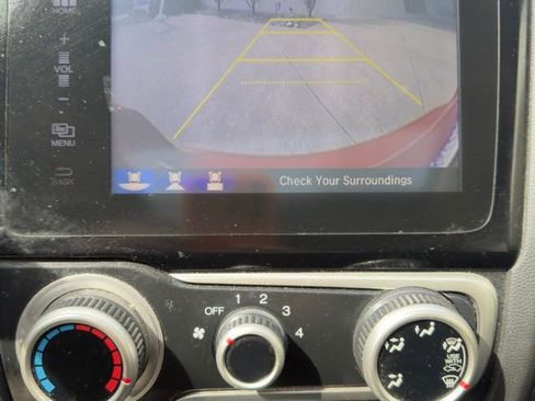 Used 2015 Honda Fit EX image 18