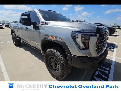 Used 2025 GMC Sierra 2500 AT4X w/ AT4X AEV Edition image 1