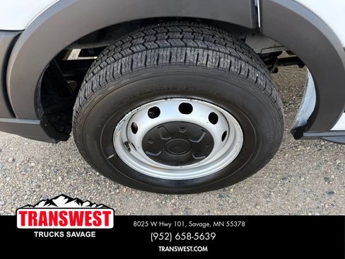 Used 2024 Ford Transit 250 148 Medium Roof w/ Load Area Protection Package RWD image 17