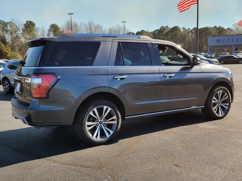 Used 2021 Ford Expedition Limited image 13