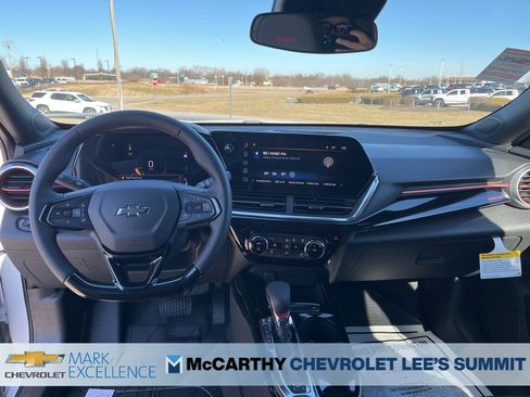 New 2026 Chevrolet Trax RS w/ Sunroof Package image 20