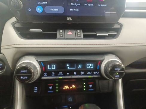 Used 2024 Toyota RAV4 Limited AWD/4WD image 27