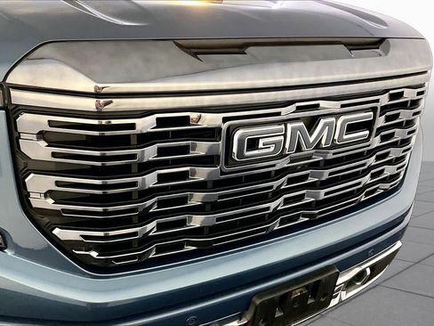 Used 2024 GMC Sierra 1500 Denali Ultimate AWD/4WD image 31