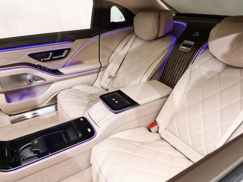 New 2026 Mercedes-Benz Maybach S 580 4MATIC image 14