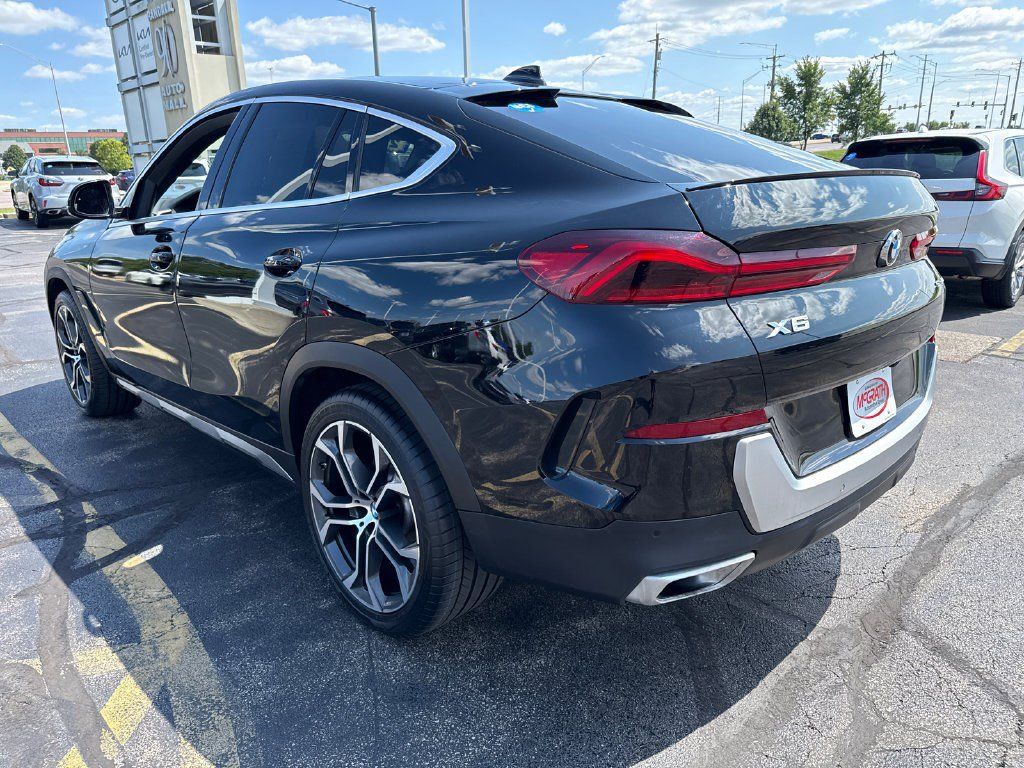 Used 2021 BMW X6 sDrive40i w/ Premium Package 2 RWD image 8