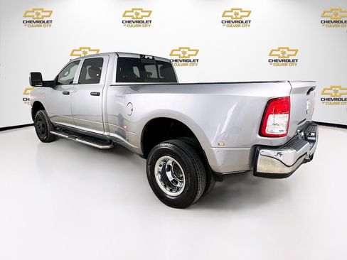 Used 2024 RAM 3500 Tradesman w/ Chrome Appearance Group image 5