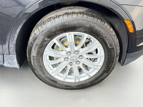 Used 2017 Cadillac XT5 Luxury image 32