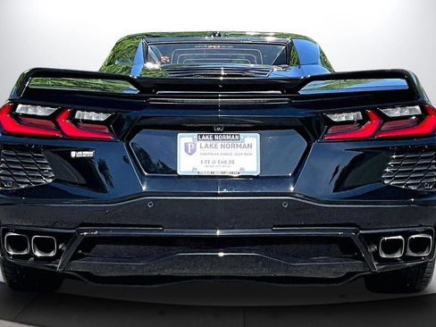 Used 2023 Chevrolet Corvette Stingray Premium Conv w/ Z51 Performance Package RWD image 8
