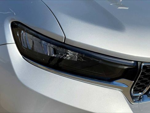 New 2025 Jeep Grand Cherokee Laredo X image 13