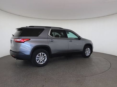 Used 2021 Chevrolet Traverse LT w/ LPO, Floor Liner Package AWD/4WD image 20