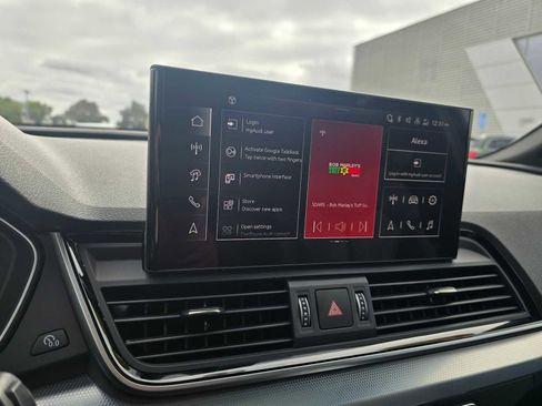 Used 2024 Audi Q5 2.0T Prestige image 28