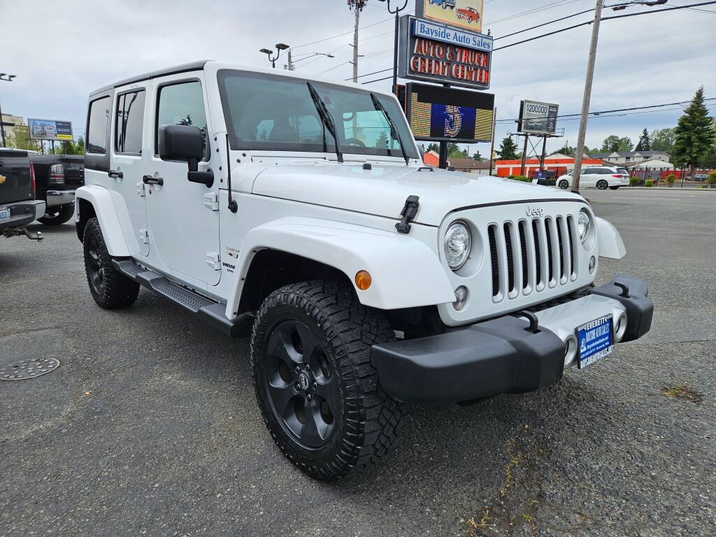 Used 2017 Jeep Wrangler Unlimited Sahara AWD/4WD image 6