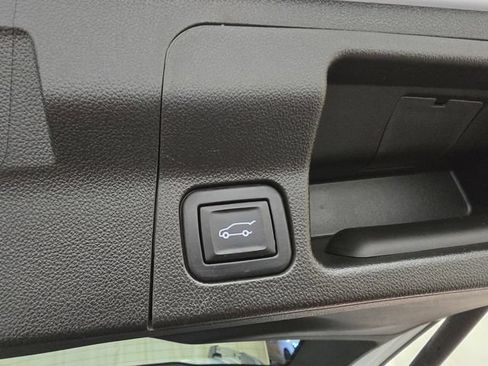 Used 2022 GMC Acadia AT4 w/ Trailering Package AWD/4WD image 34