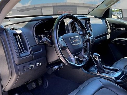 Used 2022 GMC Canyon AT4 w/ Driver Alert Package AWD/4WD image 13