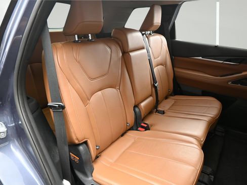 Used 2025 INFINITI QX60 Sensory AWD/4WD image 13