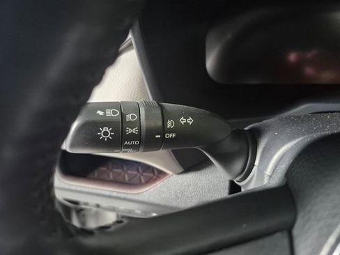 Used 2023 Toyota RAV4 Limited image 24