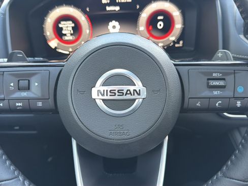 Used 2021 Nissan Rogue Platinum AWD/4WD image 30