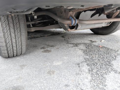 Used 2014 Chevrolet Express 2500 RWD image 34