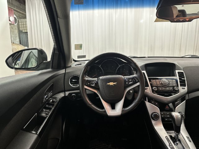 Used 2014 Chevrolet Cruze LT w/ All-Star Edition FWD image 15