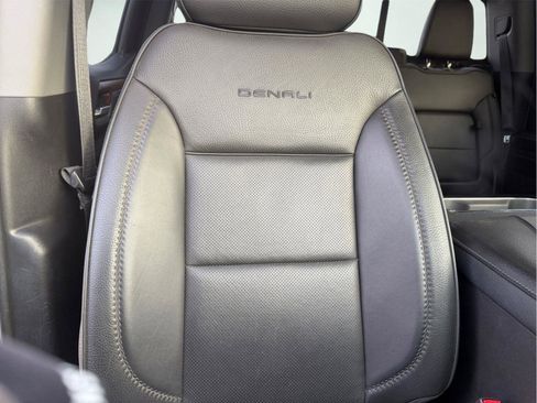 Used 2023 GMC Sierra 1500 Denali w/ Technology Package image 35