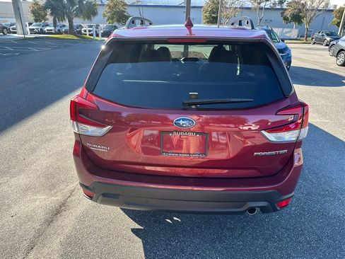 Used 2023 Subaru Forester Limited image 6