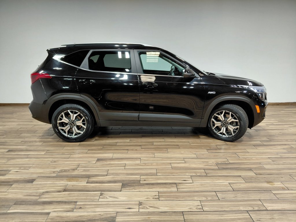 Used 2022 Kia Seltos EX AWD/4WD image 20