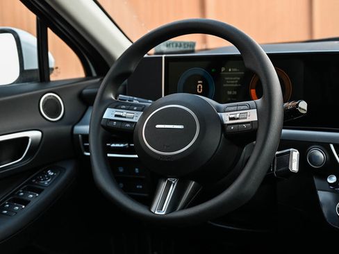 New 2026 Hyundai Sonata Blue image 13