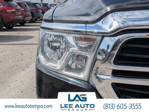Used 2021 RAM 1500 Big Horn AWD/4WD image 9