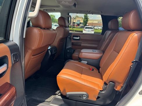 Used 2016 Toyota Sequoia Platinum AWD/4WD image 14