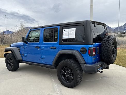 Used 2023 Jeep Wrangler Unlimited Sport image 3