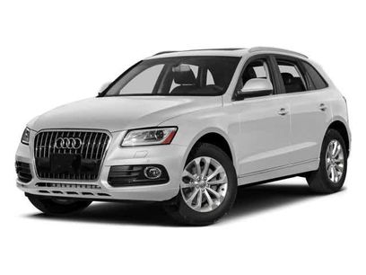 Used 2017 Audi Q5 2.0T Premium Plus w/ Technology Package